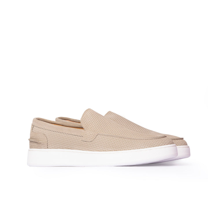 Měkké semišové slip-on boty pro muže.