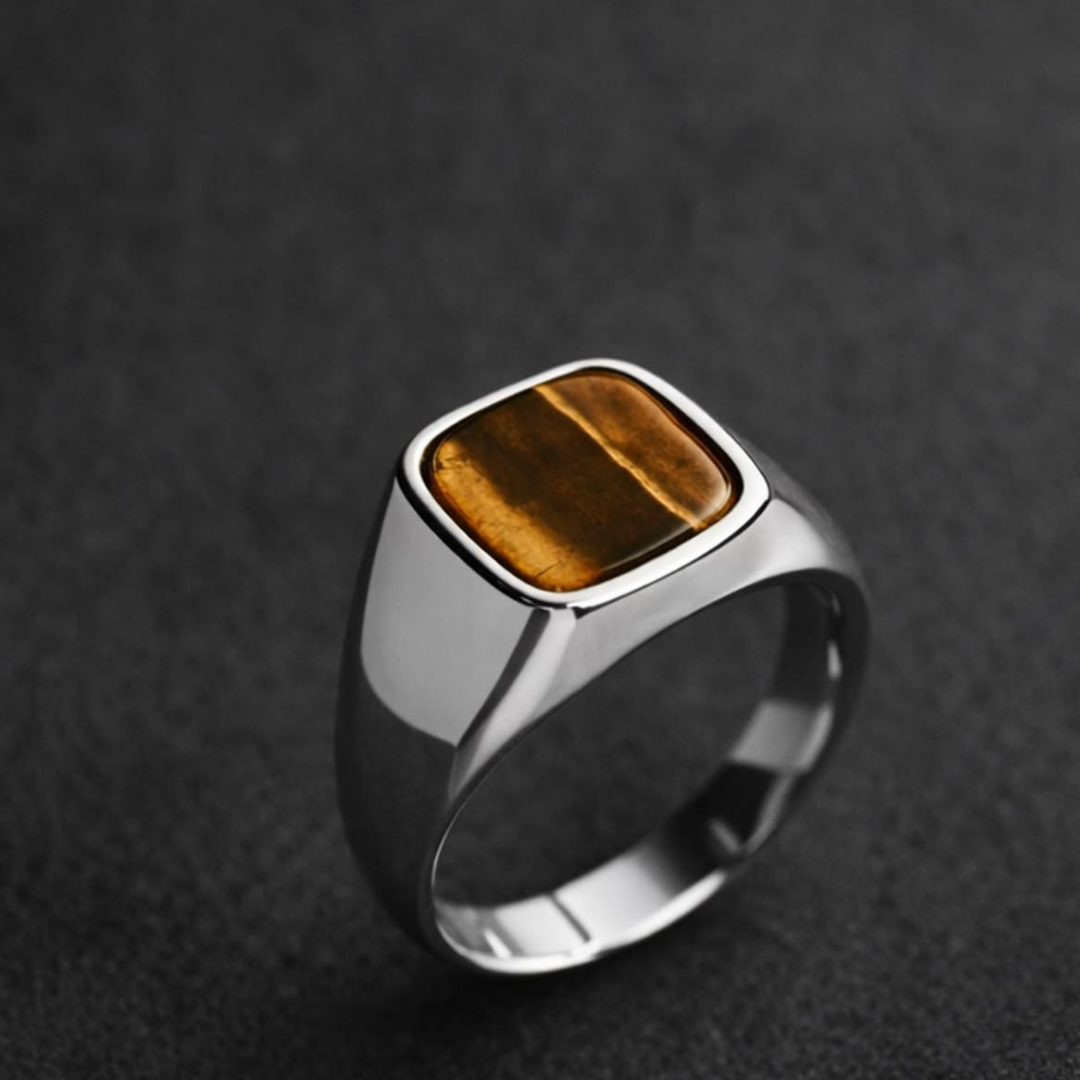 Amber Signet Heritage Ring