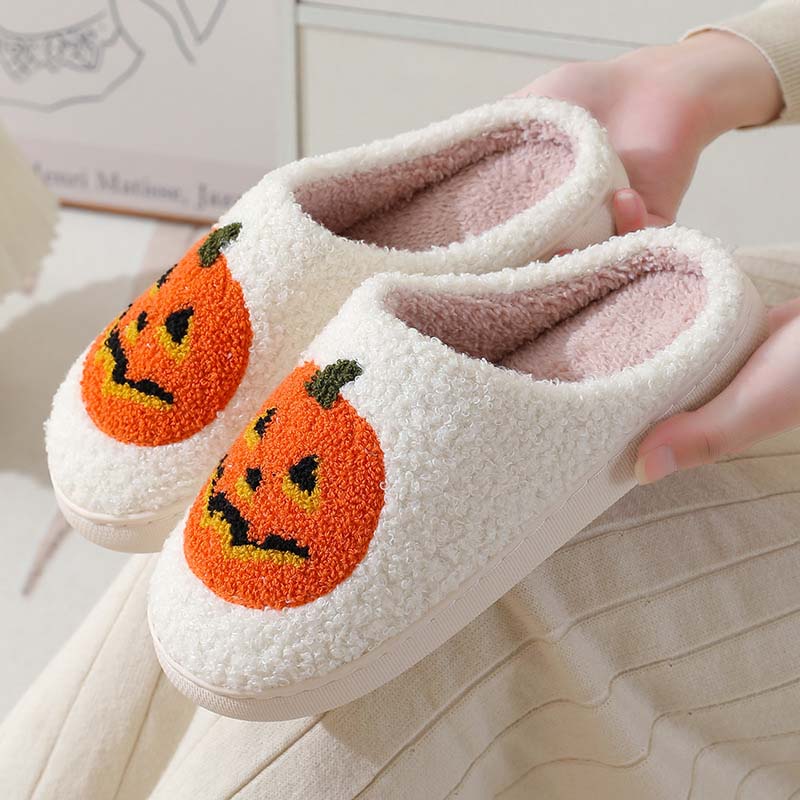 Dýňové Plyšové Pantofle na Halloween