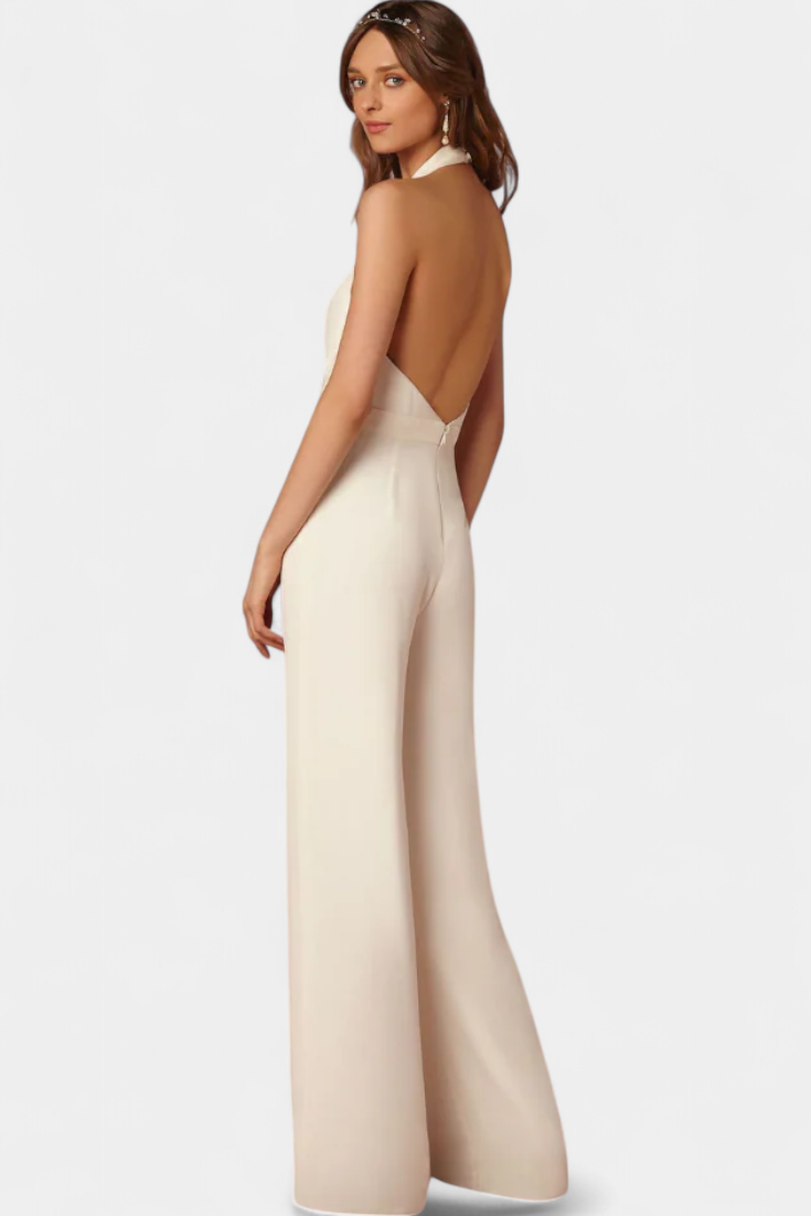 Lila Mono s Širokými Nohavicemi a Lehkým Elegantním Stylem